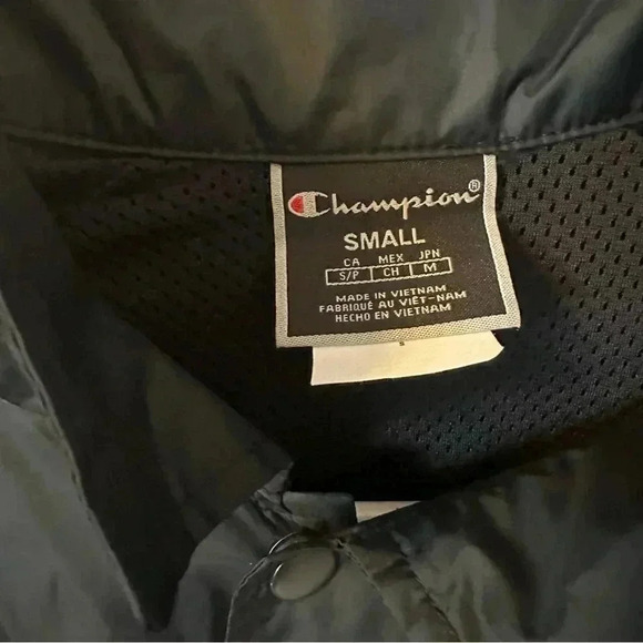 Champion Women’s Cropped Lightweight Sporty Windbreaker Boxy Jacket Black Small - Picture 7 of 10